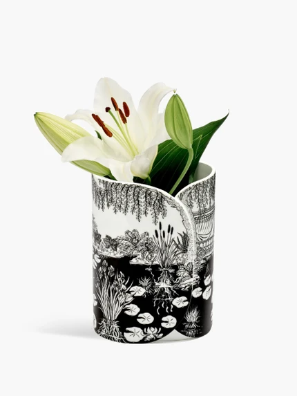 Garden of the Dioscuri fold vase - Medium